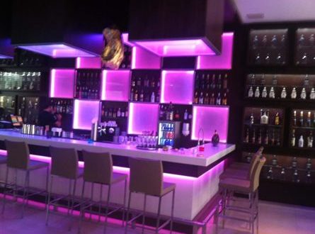 Aqua Lounge Wil - Club Bar Bild 1